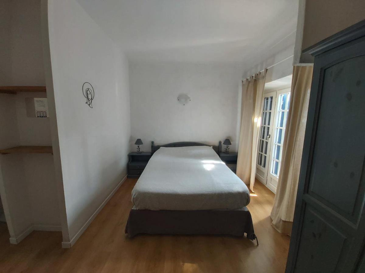 Hotel - Gites "U Pozzu" Евиза Екстериор снимка