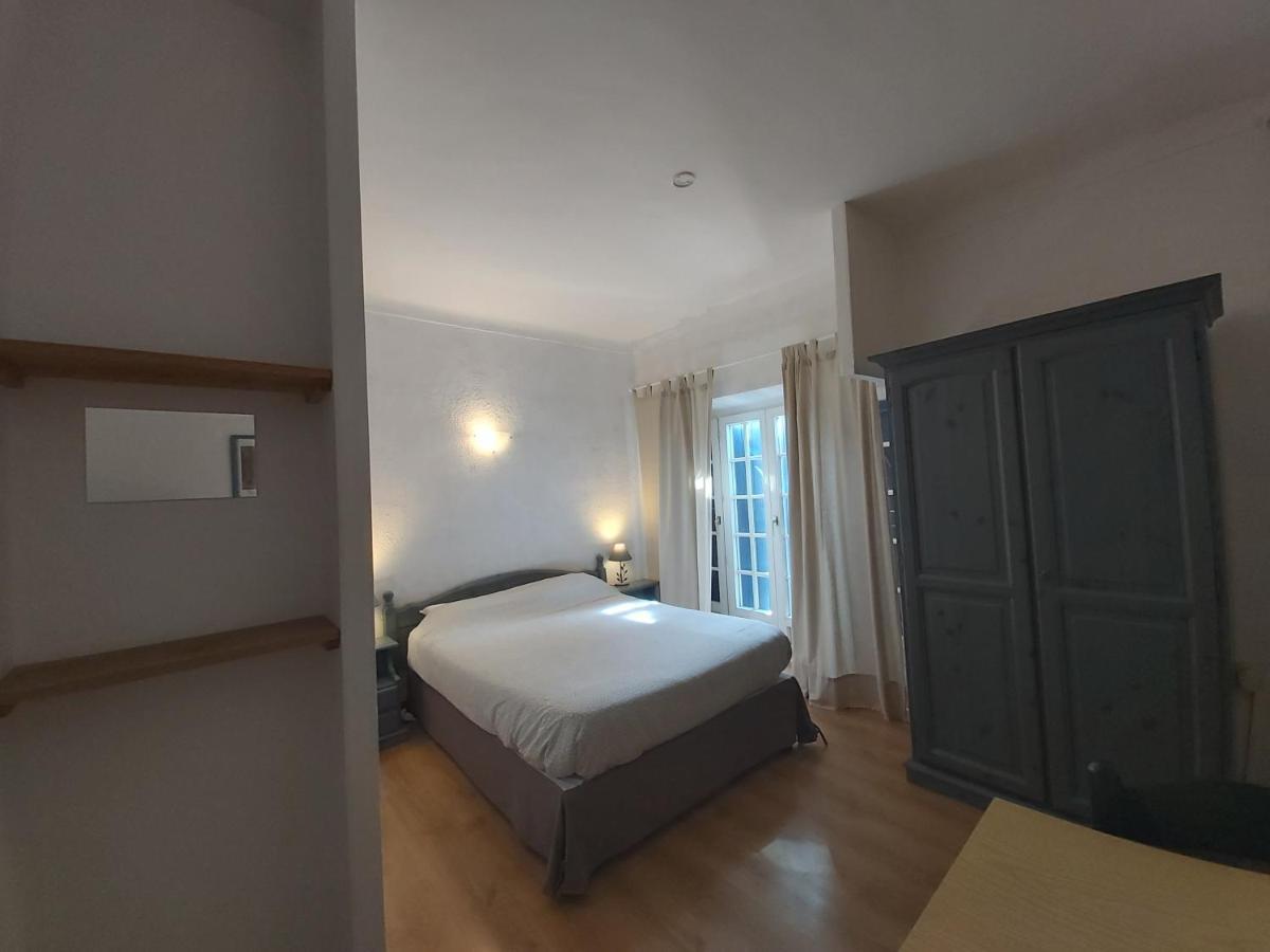 Hotel - Gites "U Pozzu" Евиза Екстериор снимка