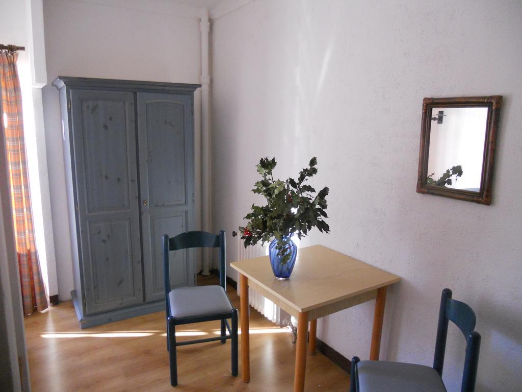 Hotel - Gites "U Pozzu" Евиза Стая снимка